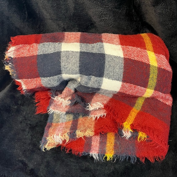 Fall scarf 8/10 - Picture 1 of 2